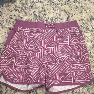 Columbia Kids Pink Geometric Shorts Large